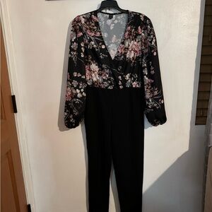 Women’s large  Black jumpsuit with floral design on top